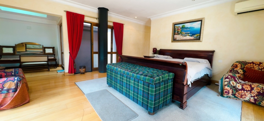 4 Bedroom Property for Sale in Three Rivers Proper Gauteng