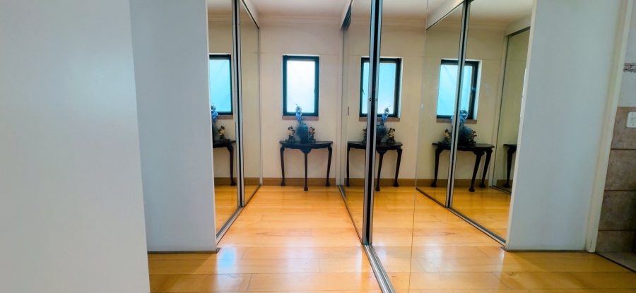 4 Bedroom Property for Sale in Three Rivers Proper Gauteng