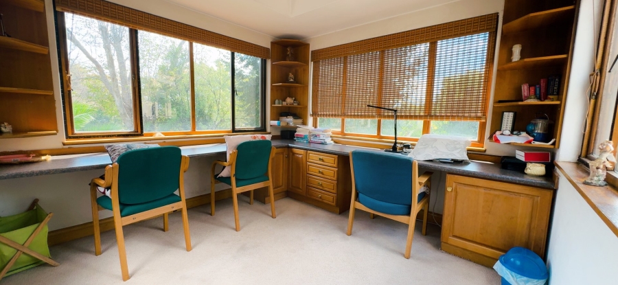 4 Bedroom Property for Sale in Three Rivers Proper Gauteng