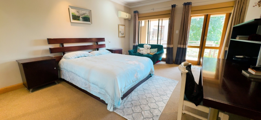 4 Bedroom Property for Sale in Three Rivers Proper Gauteng