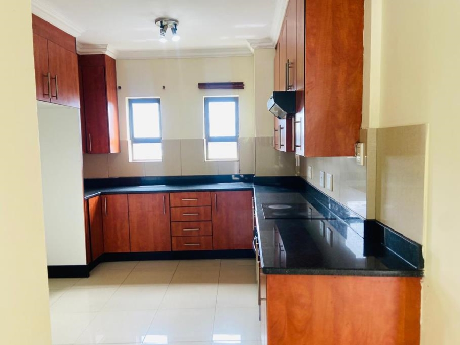 4 Bedroom Property for Sale in Kosmosdal Gauteng