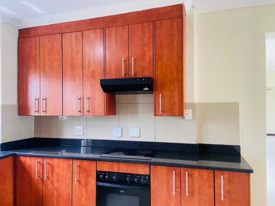 4 Bedroom Property for Sale in Kosmosdal Gauteng