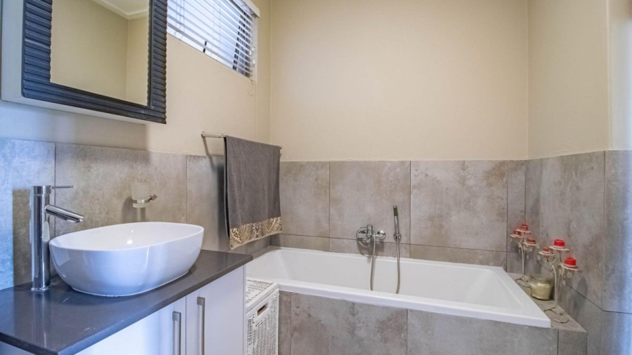 3 Bedroom Property for Sale in Bedfordview Gauteng