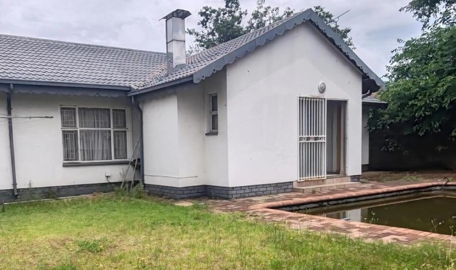 4 Bedroom Property for Sale in Vanderbijlpark SE 6 Gauteng
