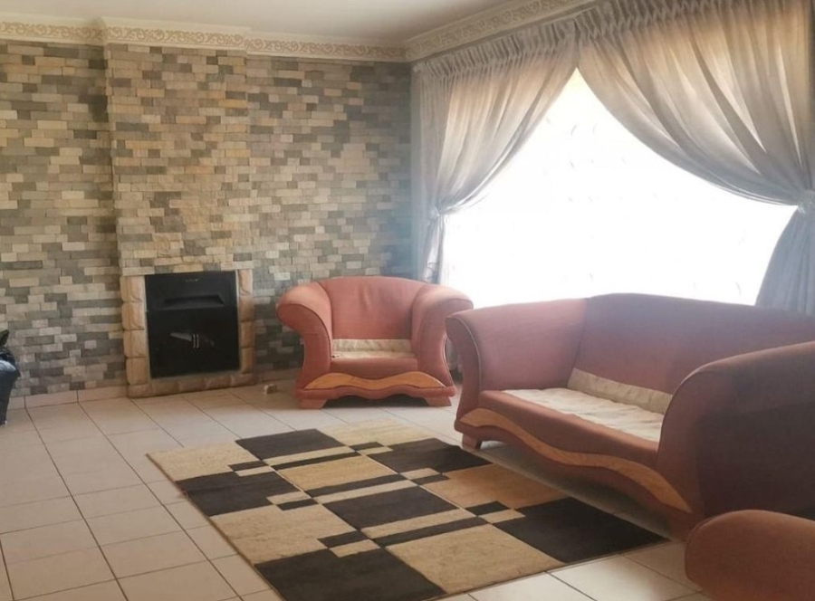 4 Bedroom Property for Sale in Vanderbijlpark SE 6 Gauteng