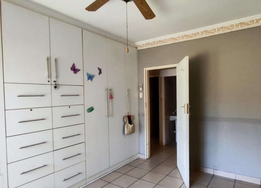 4 Bedroom Property for Sale in Vanderbijlpark SE 6 Gauteng