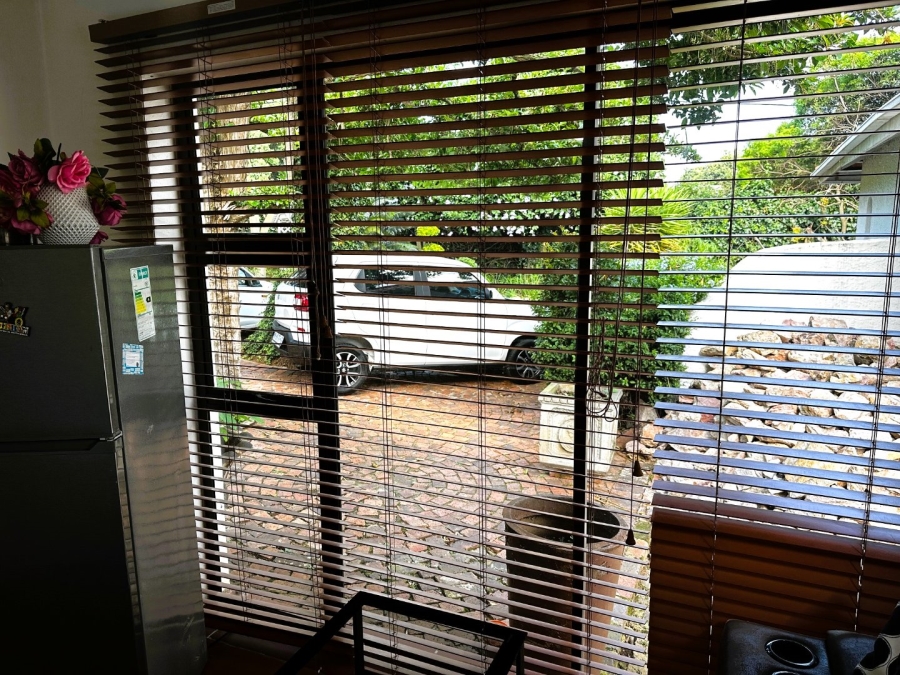 1 Bedroom Property for Sale in Parkview Gauteng