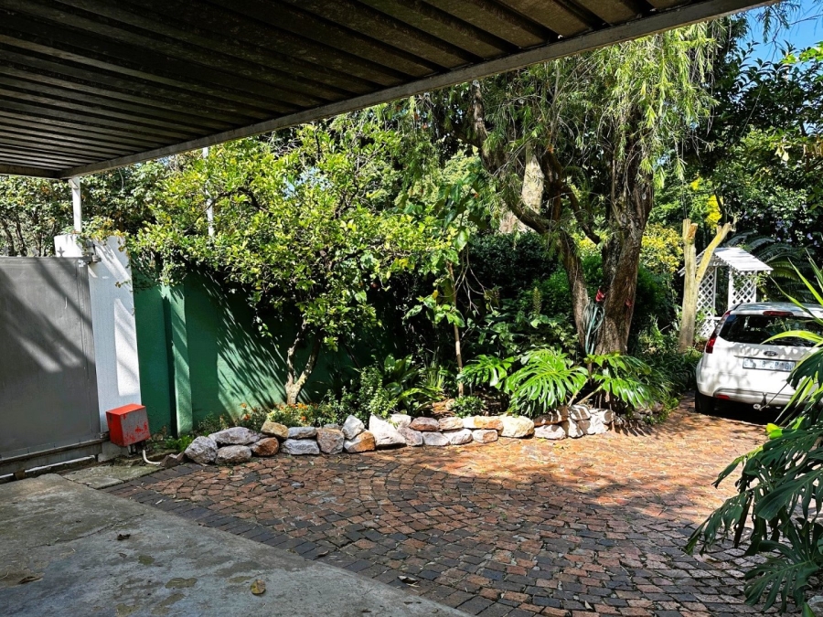 1 Bedroom Property for Sale in Parkview Gauteng