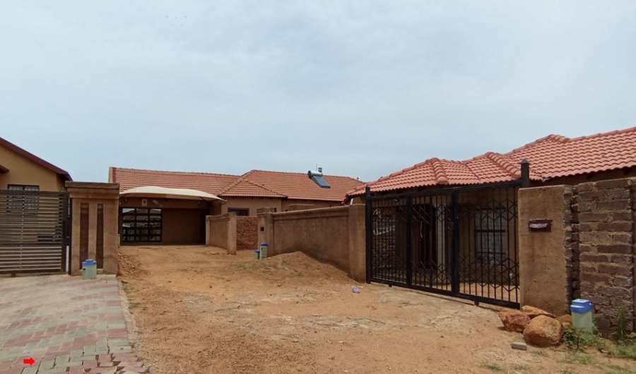  Bedroom Property for Sale in Soshanguve VV Gauteng