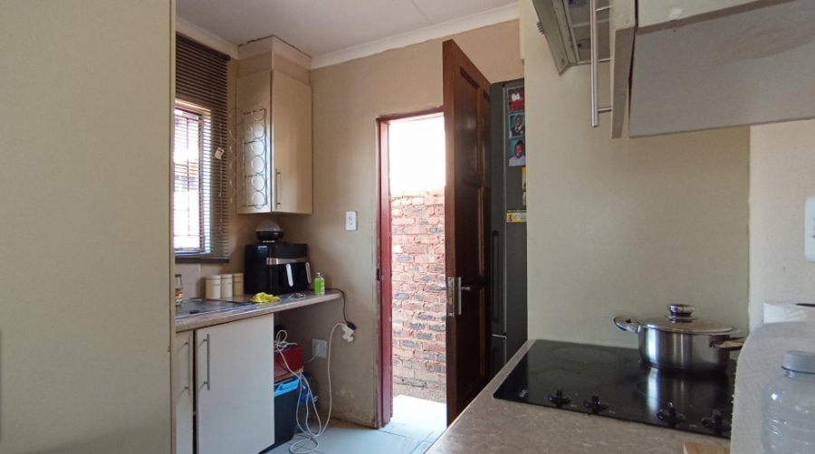  Bedroom Property for Sale in Soshanguve VV Gauteng