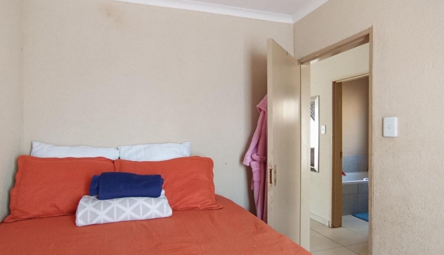  Bedroom Property for Sale in Soshanguve VV Gauteng