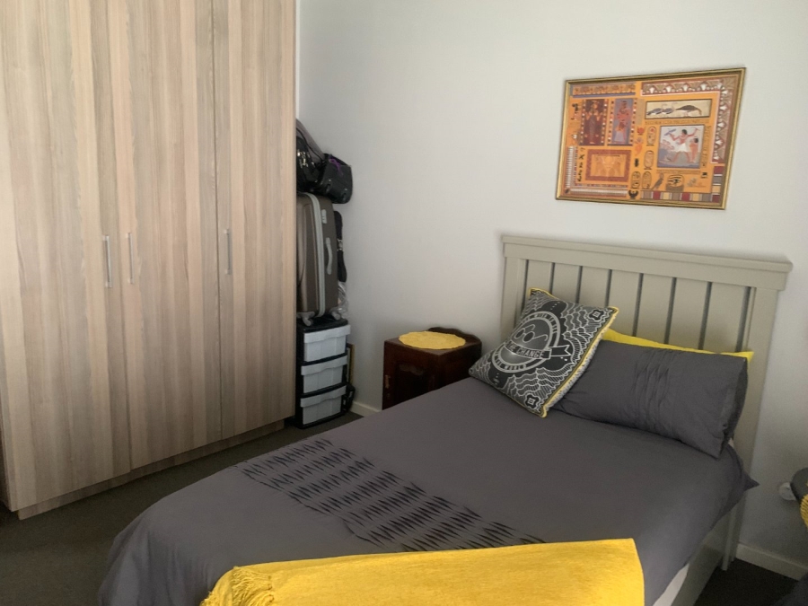 2 Bedroom Property for Sale in Blue Hills Gauteng