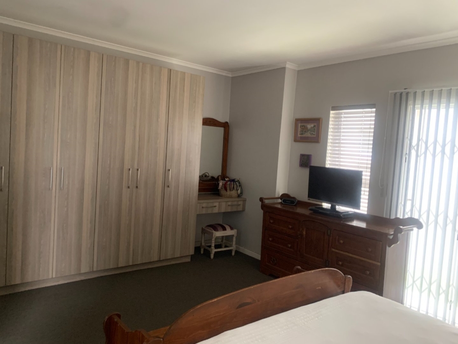 2 Bedroom Property for Sale in Blue Hills Gauteng