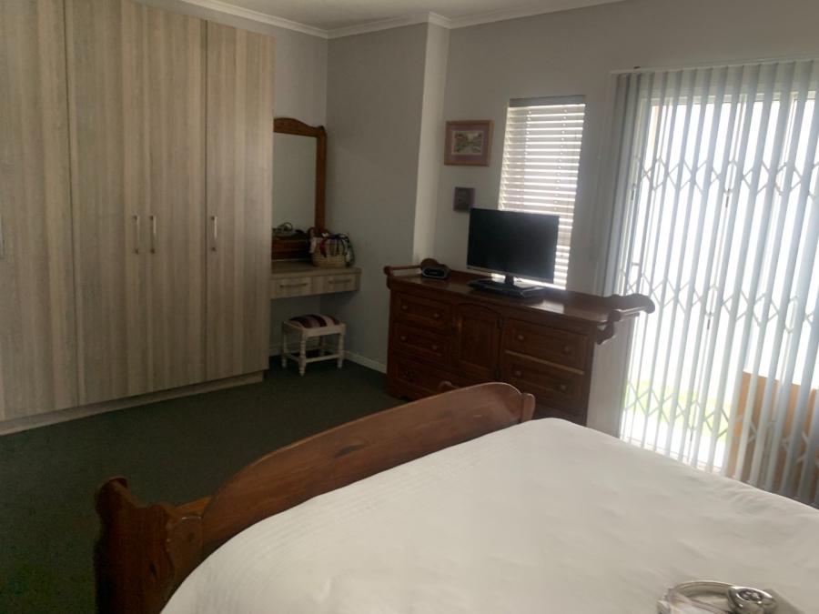 2 Bedroom Property for Sale in Blue Hills Gauteng
