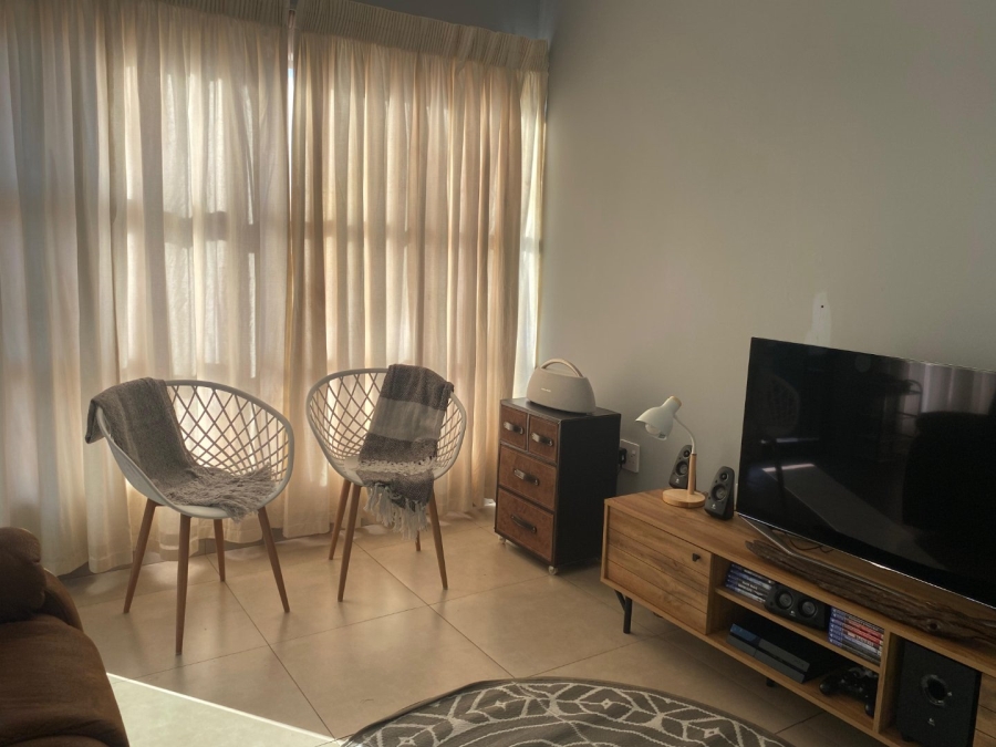 To Let 2 Bedroom Property for Rent in Raslouw Gauteng