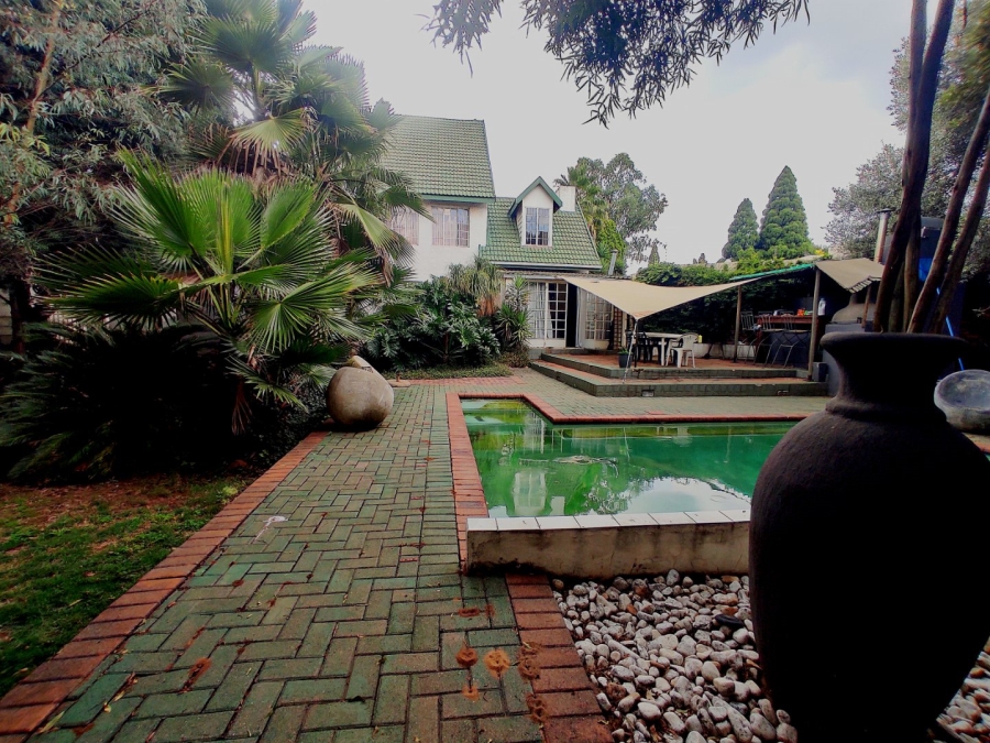 4 Bedroom Property for Sale in Vanderbijlpark SE 3 Gauteng