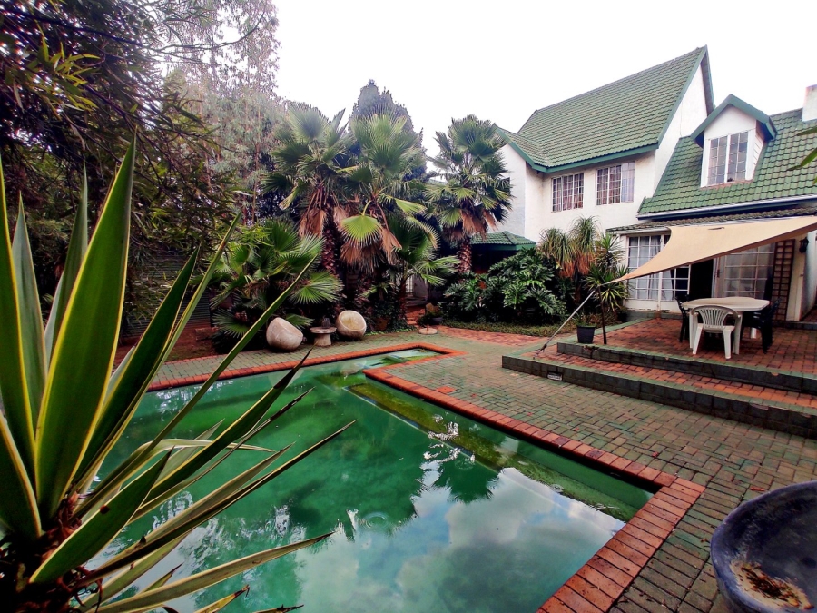 4 Bedroom Property for Sale in Vanderbijlpark SE 3 Gauteng