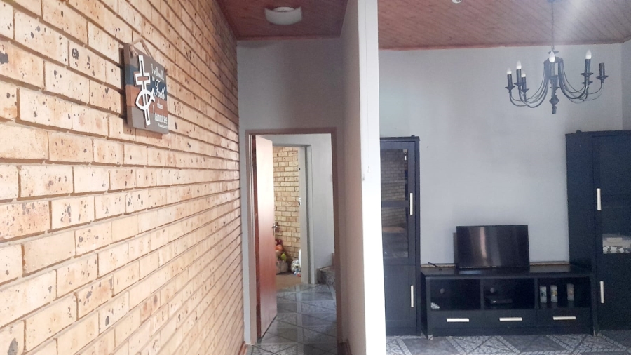 4 Bedroom Property for Sale in Vanderbijlpark SE 3 Gauteng