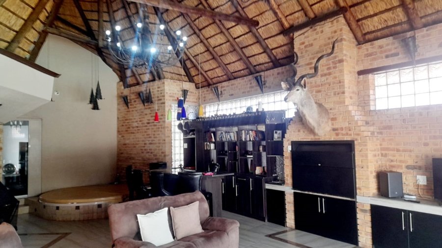 4 Bedroom Property for Sale in Vanderbijlpark SE 3 Gauteng