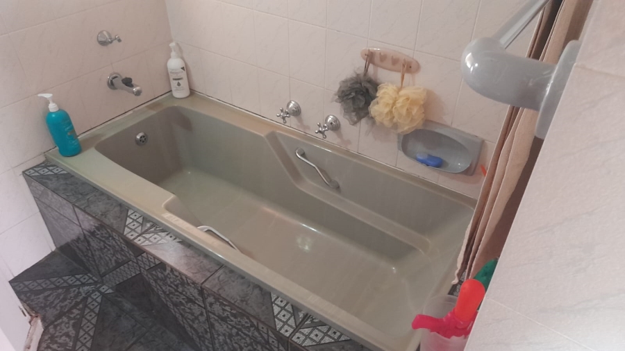 4 Bedroom Property for Sale in Vanderbijlpark SE 3 Gauteng