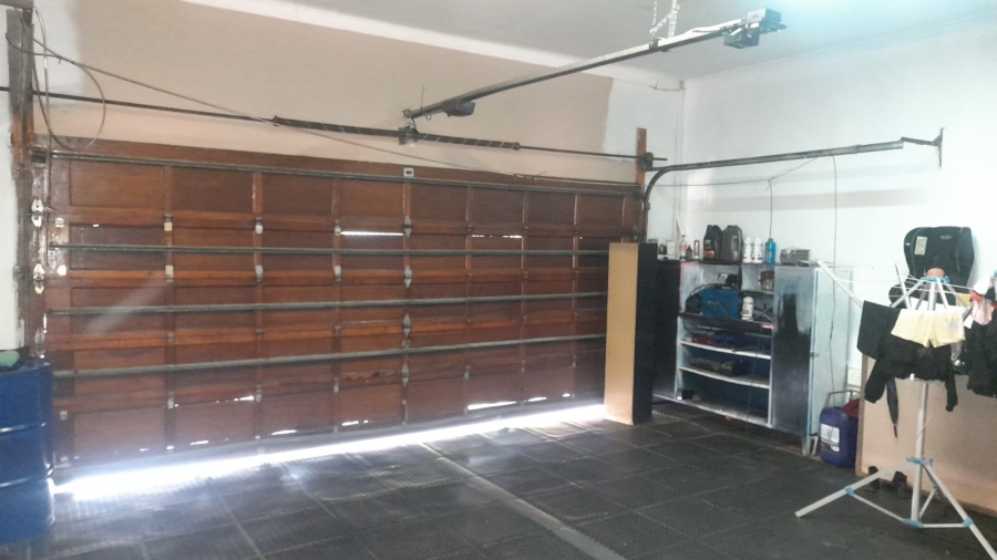 4 Bedroom Property for Sale in Vanderbijlpark SE 3 Gauteng