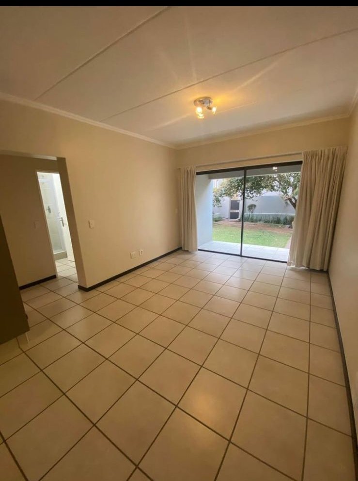 To Let 2 Bedroom Property for Rent in Bryanston Gauteng