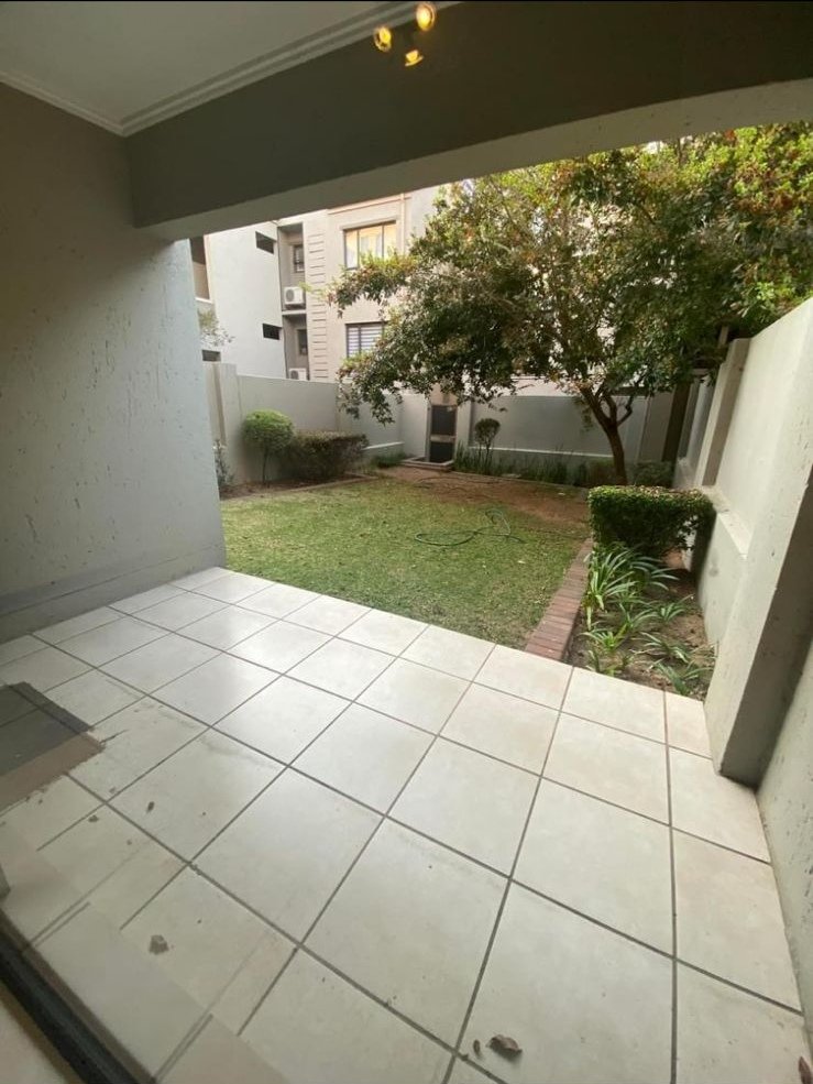 To Let 2 Bedroom Property for Rent in Bryanston Gauteng