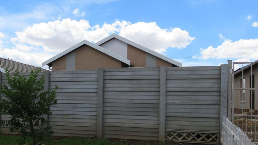 3 Bedroom Property for Sale in Sky City Gauteng