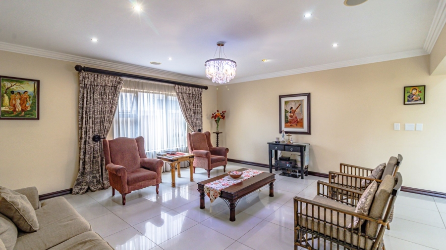 5 Bedroom Property for Sale in Aspen Lakes Gauteng