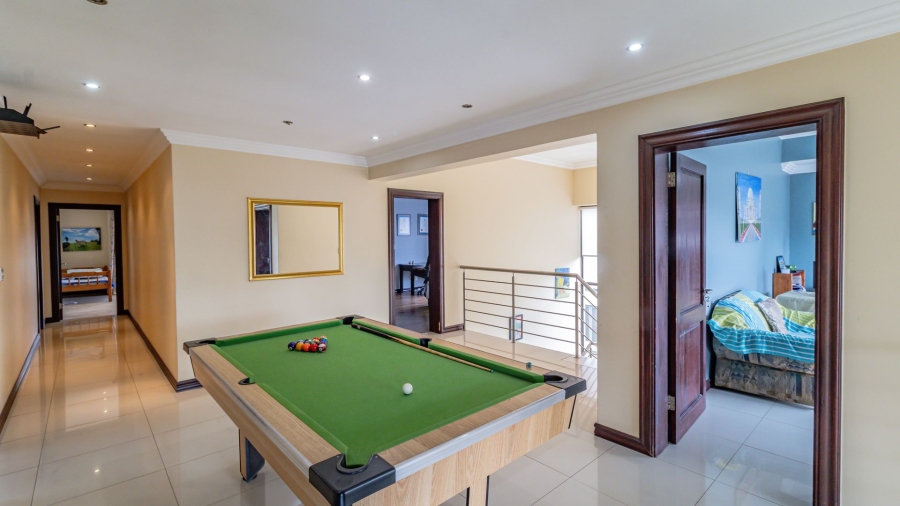 5 Bedroom Property for Sale in Aspen Lakes Gauteng