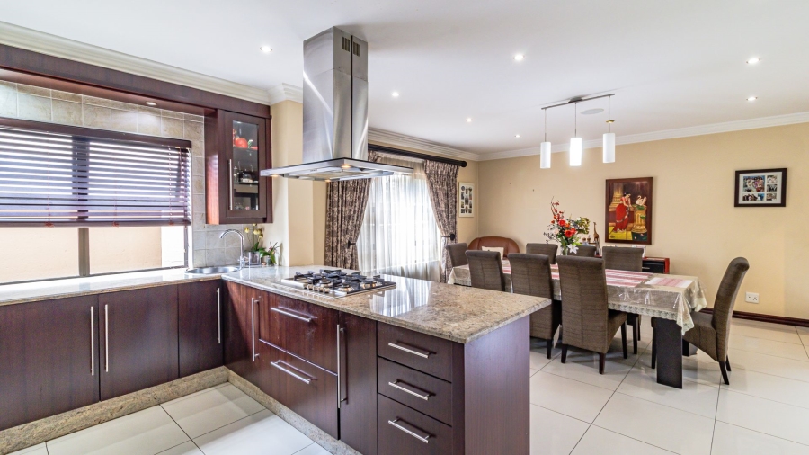 5 Bedroom Property for Sale in Aspen Lakes Gauteng