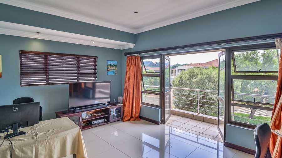 5 Bedroom Property for Sale in Aspen Lakes Gauteng