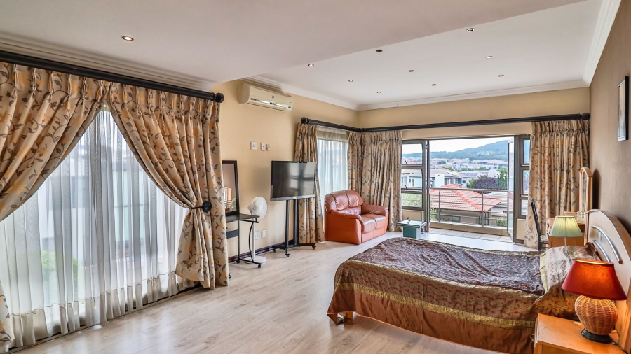 5 Bedroom Property for Sale in Aspen Lakes Gauteng