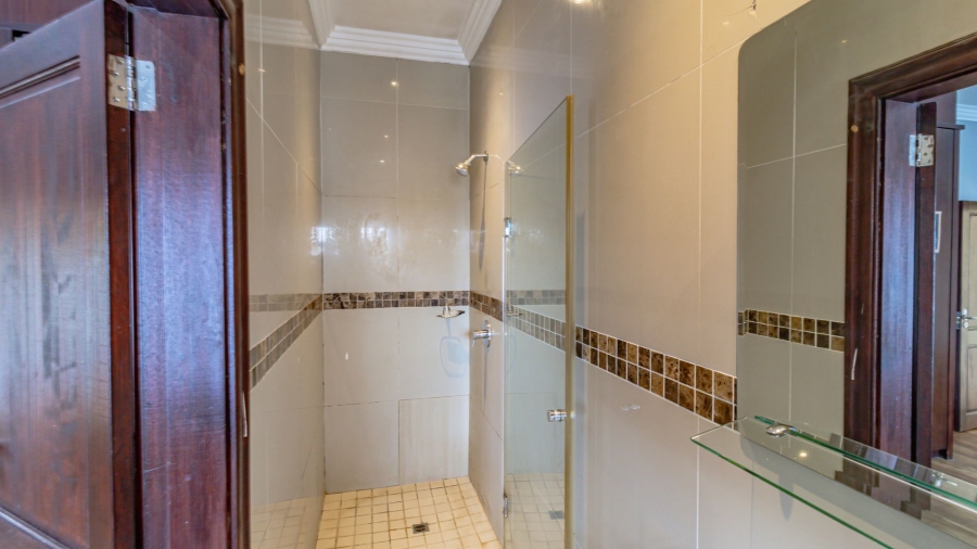 5 Bedroom Property for Sale in Aspen Lakes Gauteng