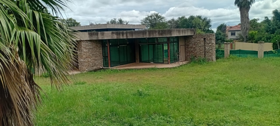  Bedroom Property for Sale in Zambezi Country Estate Gauteng