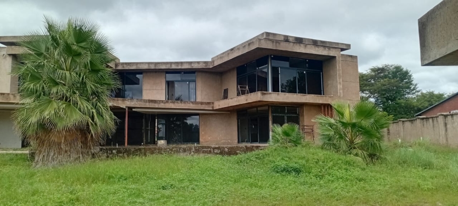  Bedroom Property for Sale in Zambezi Country Estate Gauteng