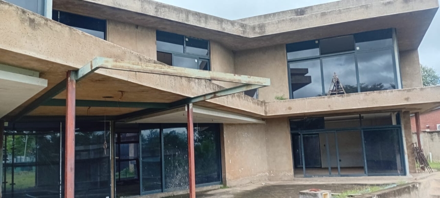  Bedroom Property for Sale in Zambezi Country Estate Gauteng