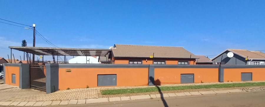 3 Bedroom Property for Sale in Protea Glen Gauteng