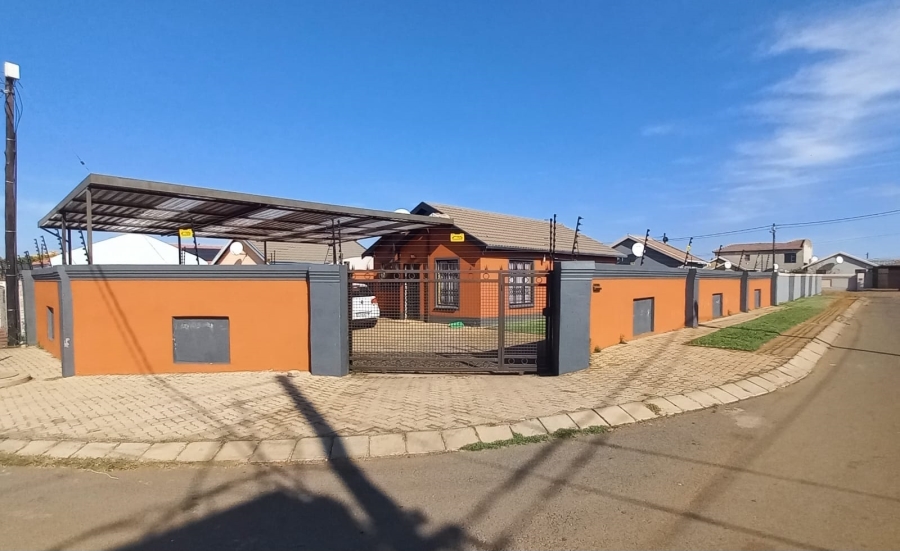 3 Bedroom Property for Sale in Protea Glen Gauteng