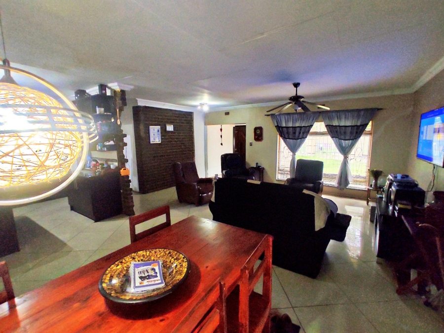 3 Bedroom Property for Sale in Vanderbijlpark SW 1 Gauteng