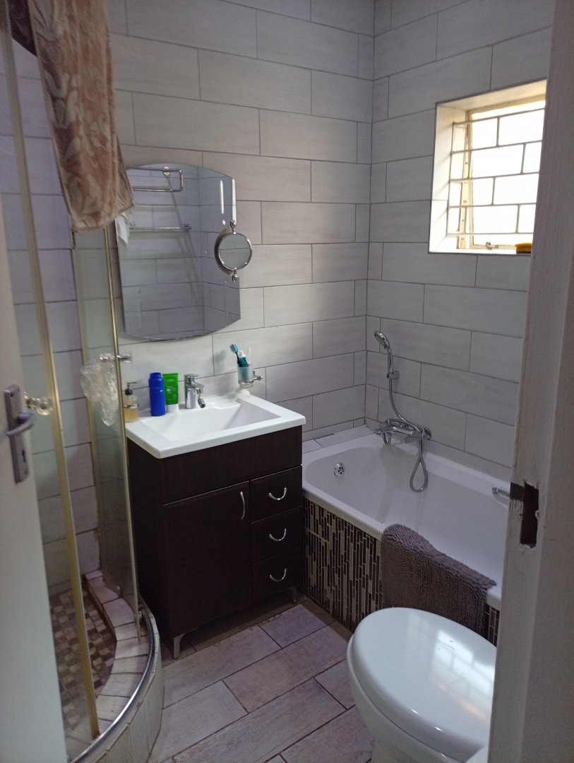 3 Bedroom Property for Sale in Brixton Gauteng