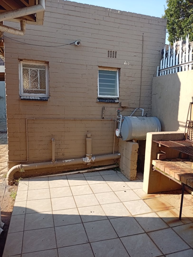 3 Bedroom Property for Sale in Brixton Gauteng