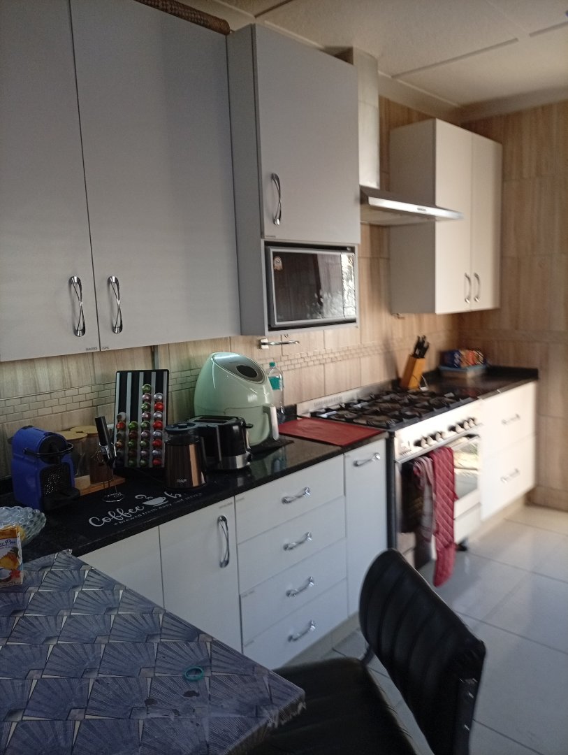 3 Bedroom Property for Sale in Brixton Gauteng