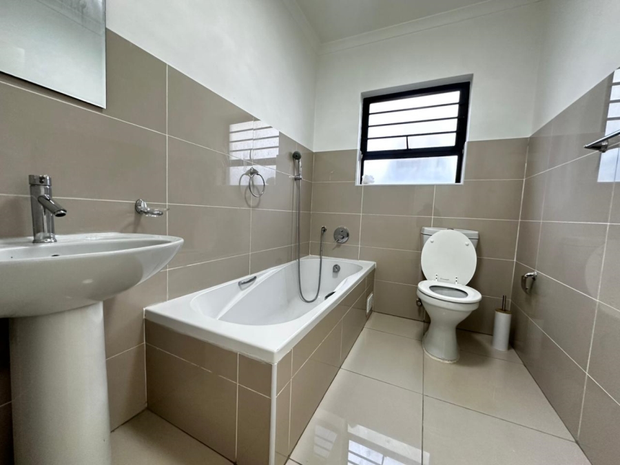 To Let 3 Bedroom Property for Rent in Parkrand Gauteng