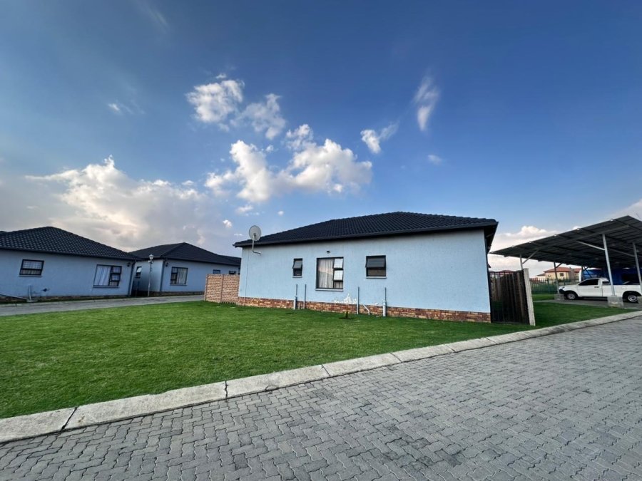 To Let 3 Bedroom Property for Rent in Parkrand Gauteng