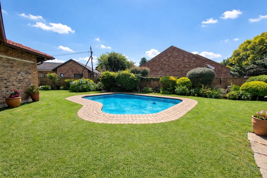 3 Bedroom Property for Sale in Sunward Park Gauteng
