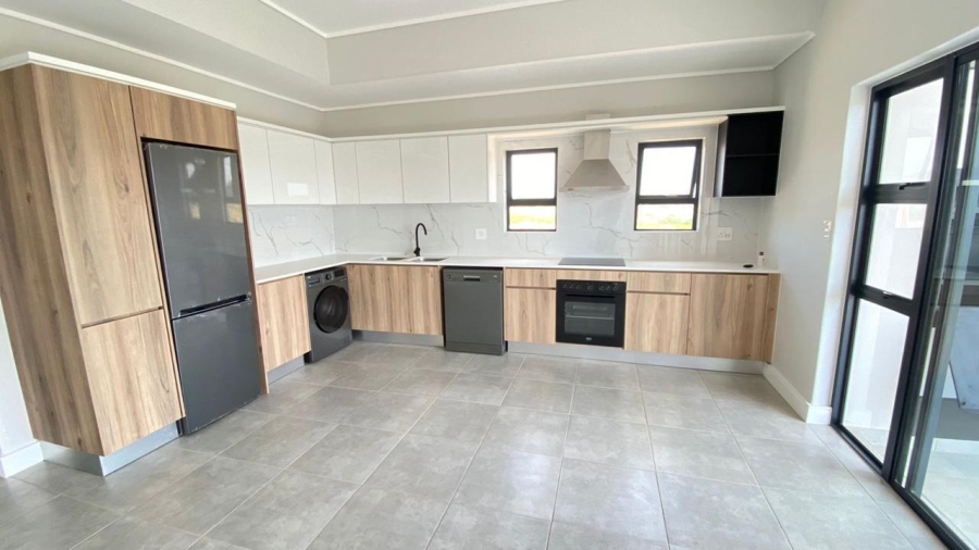 2 Bedroom Property for Sale in Waterfall Gauteng