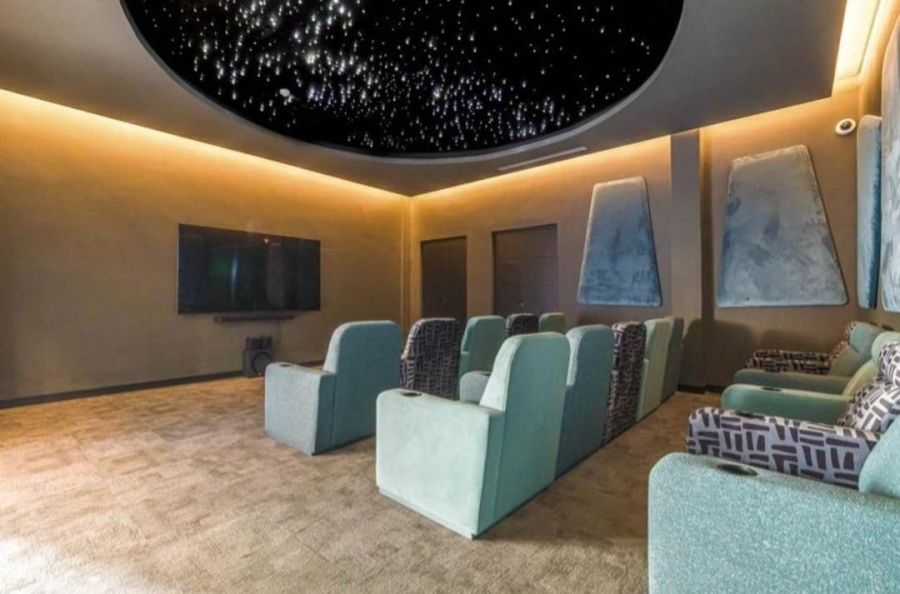 2 Bedroom Property for Sale in Waterfall Gauteng