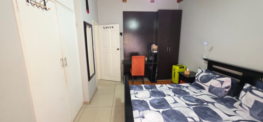 4 Bedroom Property for Sale in Laudium Gauteng