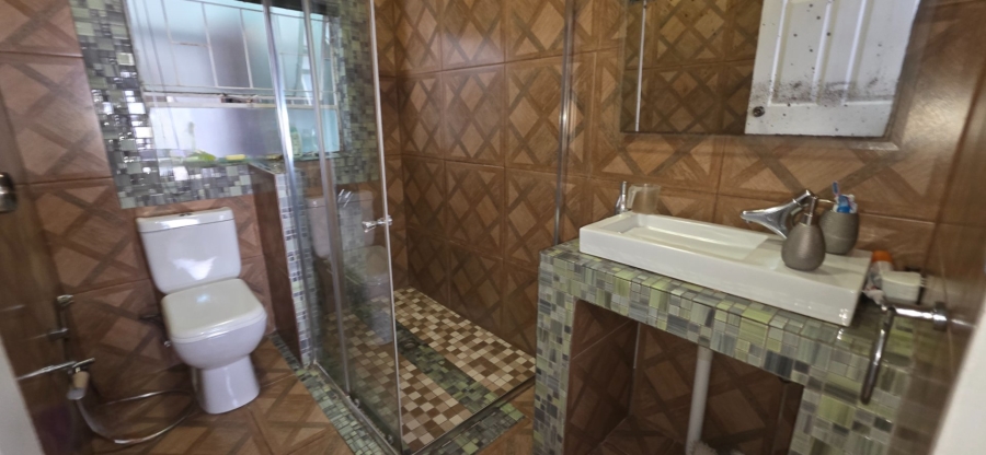 4 Bedroom Property for Sale in Laudium Gauteng